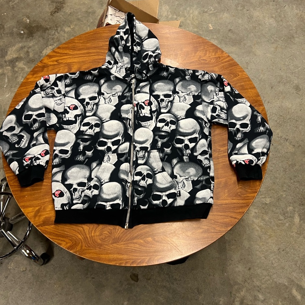 Famous Stars & Straps Skull Puffer Jacket - Black and Gray
